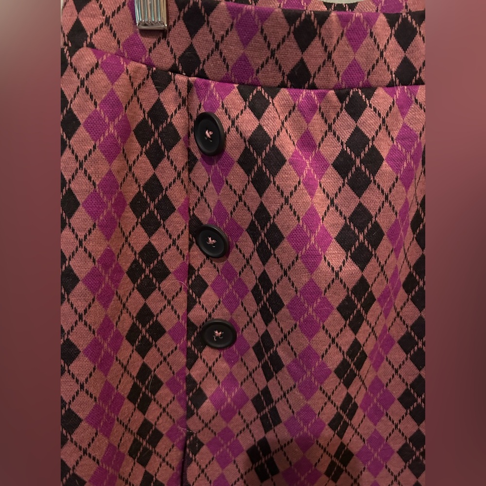 Freshman 1996 Women's Argyle Mini Skirt w/ Buttons Size Small, Purple/Black - Picture 4 of 6